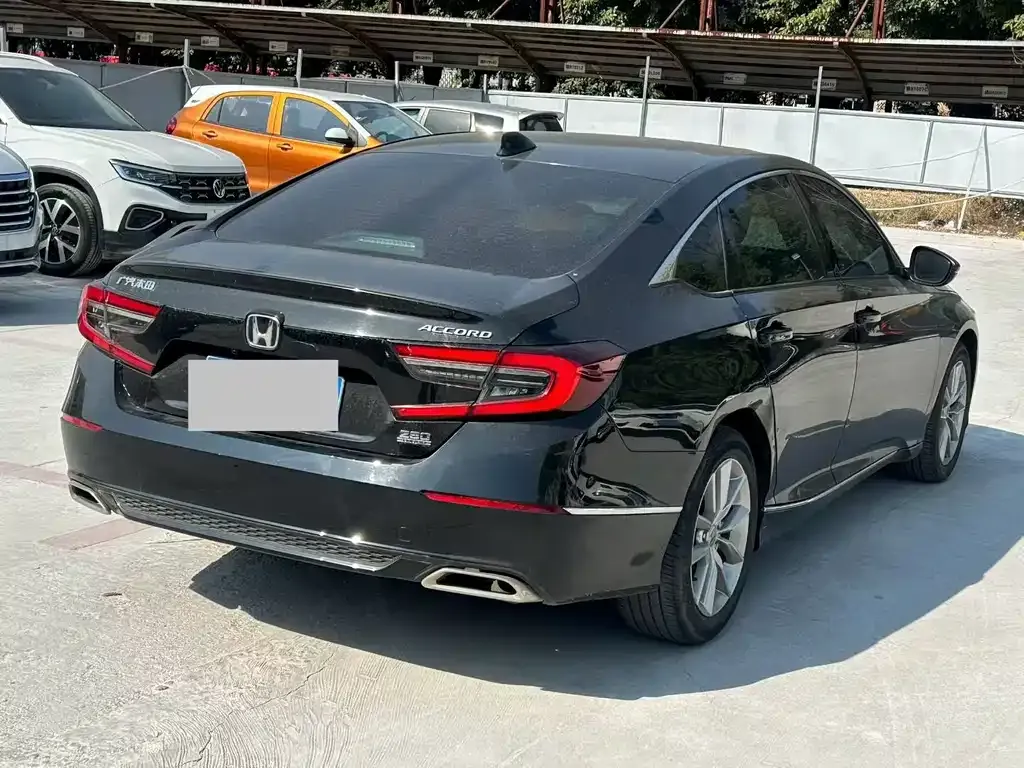 Honda Accord 2022 из CN, фото 4