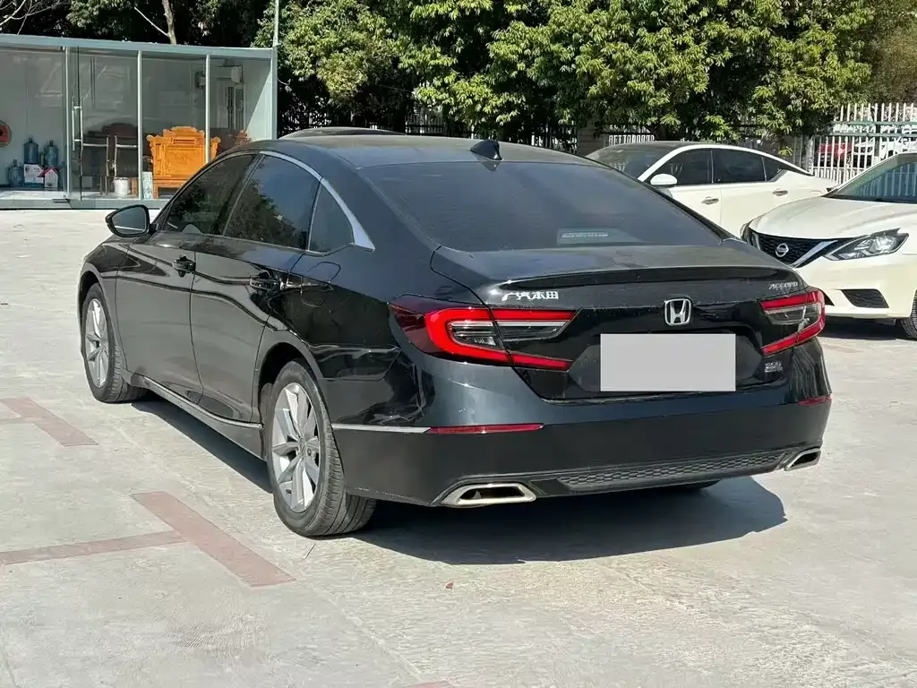 Honda Accord 2022 из CN, фото 8