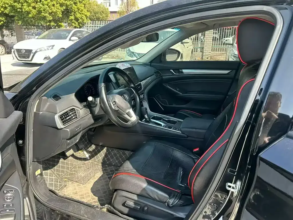 Honda Accord 2022 из CN, фото 3