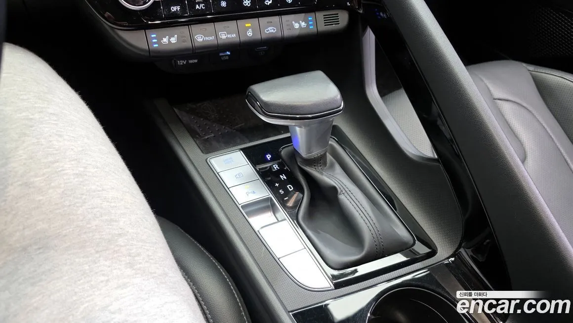 Hyundai AVANTE — фото 10