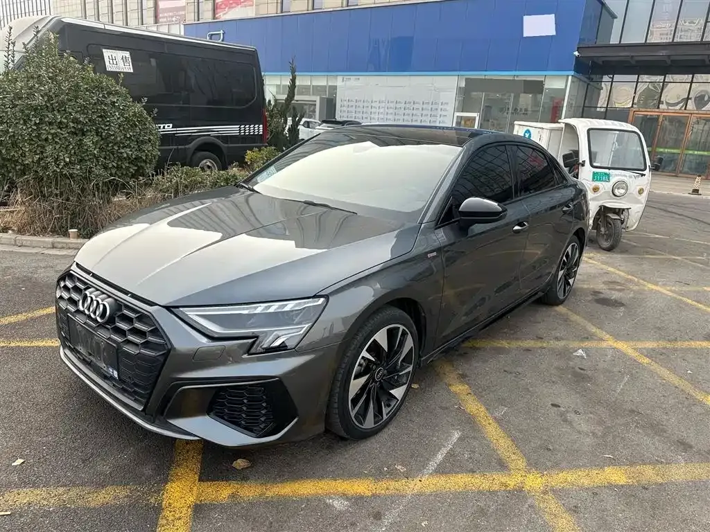Audi A3 2022 из CN, фото 1