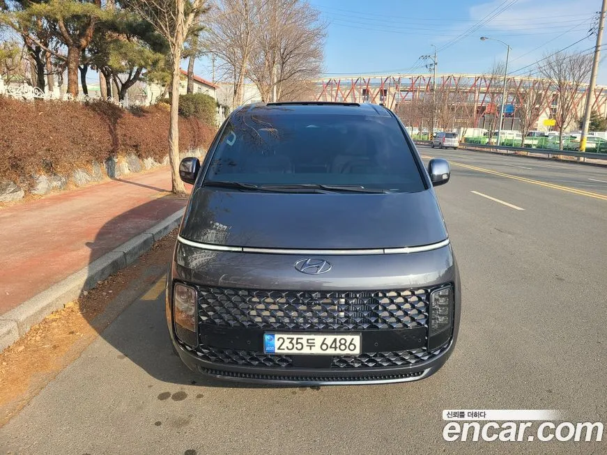 Hyundai Staria 2023 из KR, фото 1