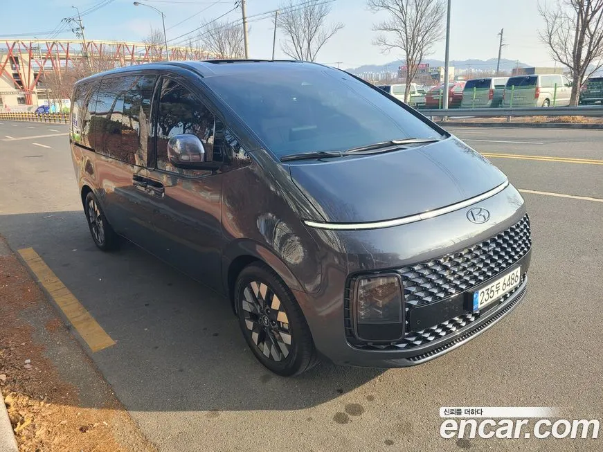 Hyundai Staria 2023 из KR, фото 4