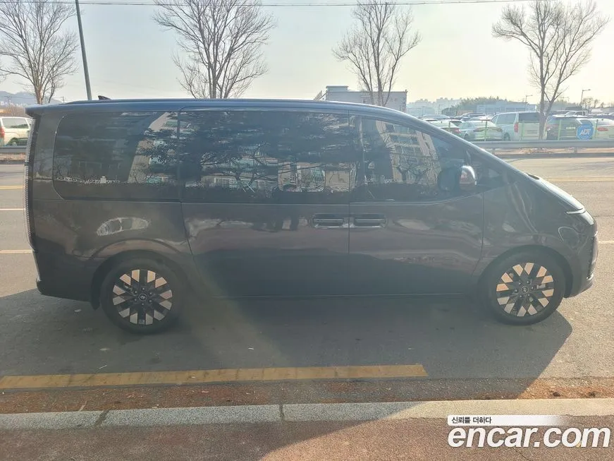 Hyundai Staria 2023 из KR, фото 6