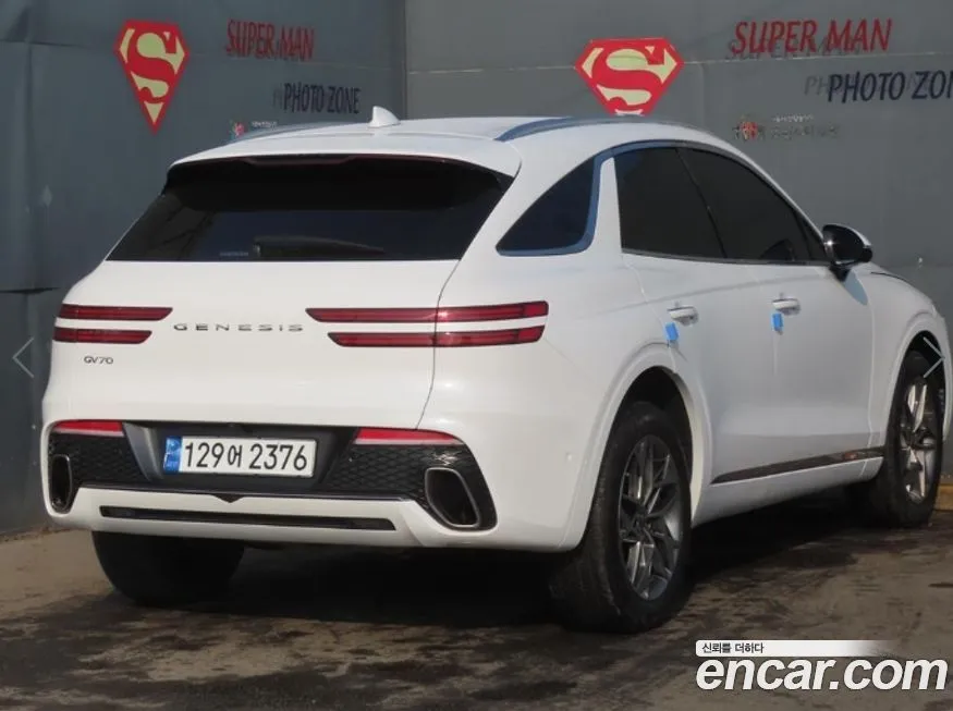 Genesis GV70 2023 из KR, фото 8