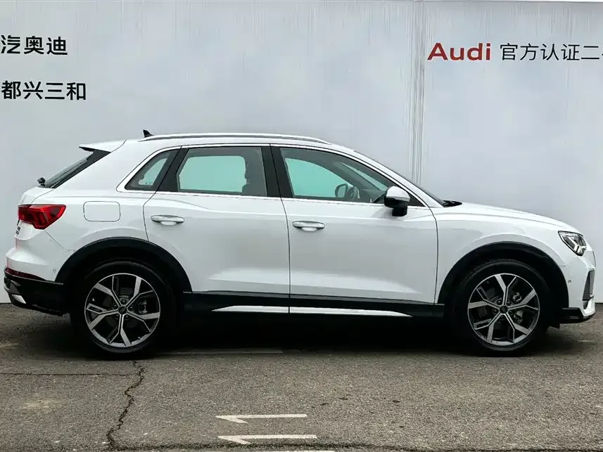 Audi Q3 2024 из CN, фото 9