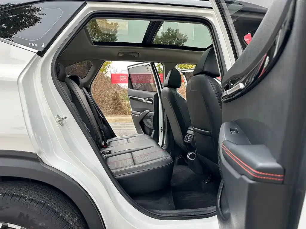 Kia KX3 — фото 3