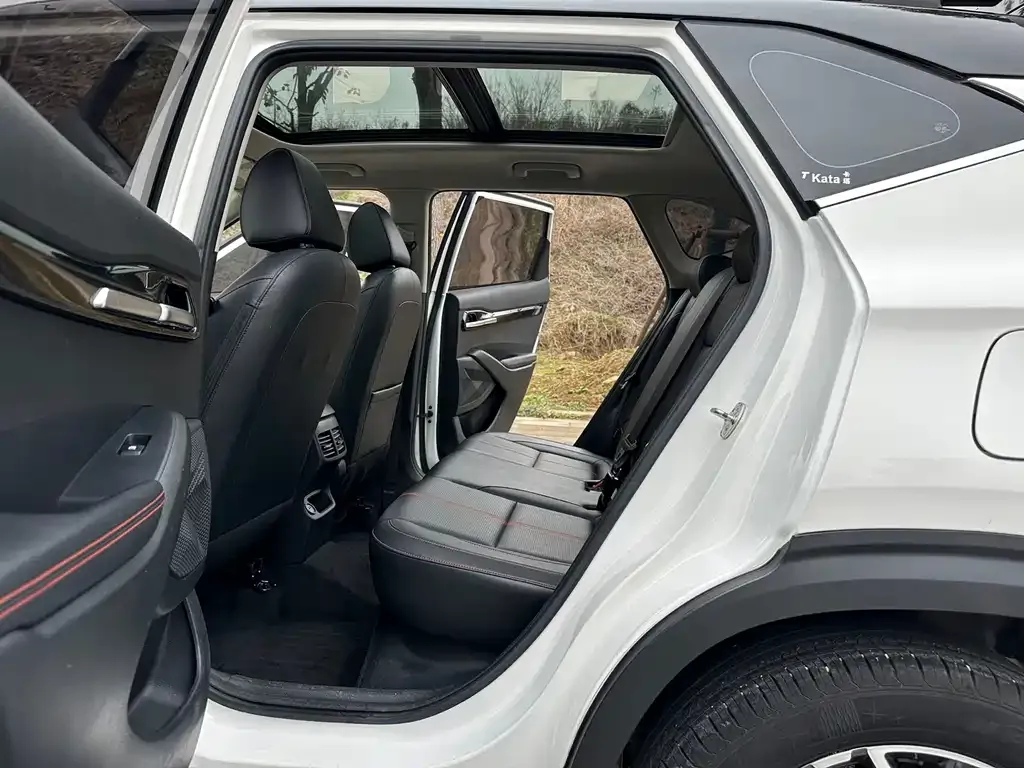 Kia KX3 — фото 4