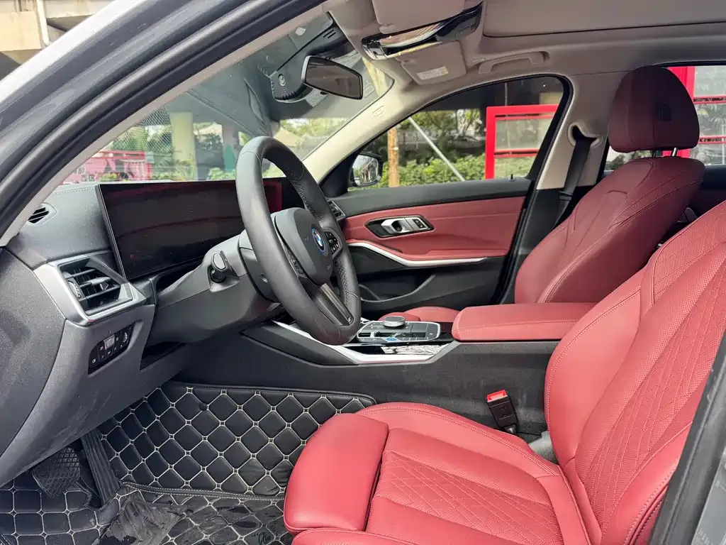 BMW i3 2024 из CN, фото 7