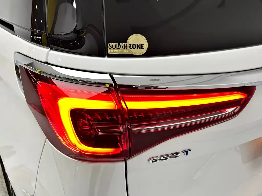 Buick GL8 2022 из CN, фото 2