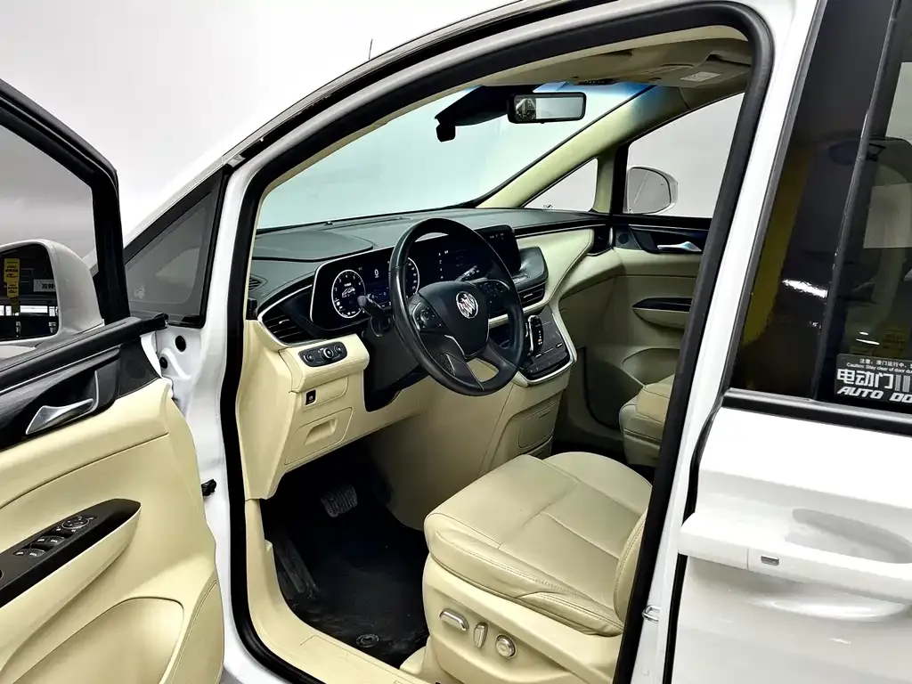 Buick GL8 2022 из CN, фото 7