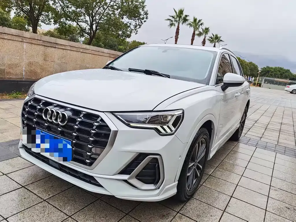Audi Q3 2023 из CN, фото 5
