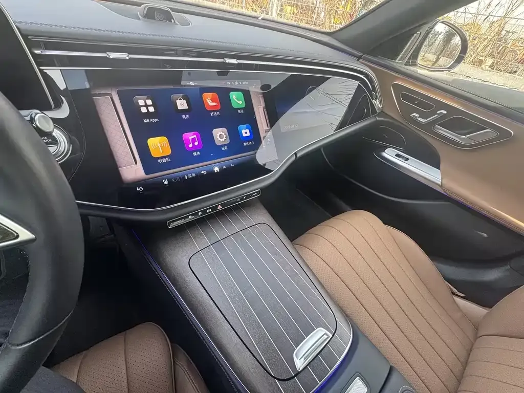 Mercedes-Benz E-Class New Energy — фото 4