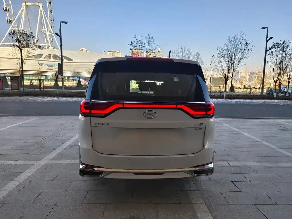 GAC Motor Trumpchi M8 — фото 9