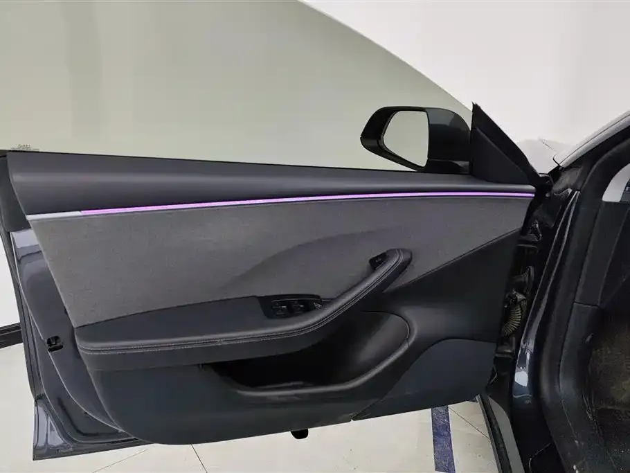 Tesla Model 3 2025 из CN, фото 6