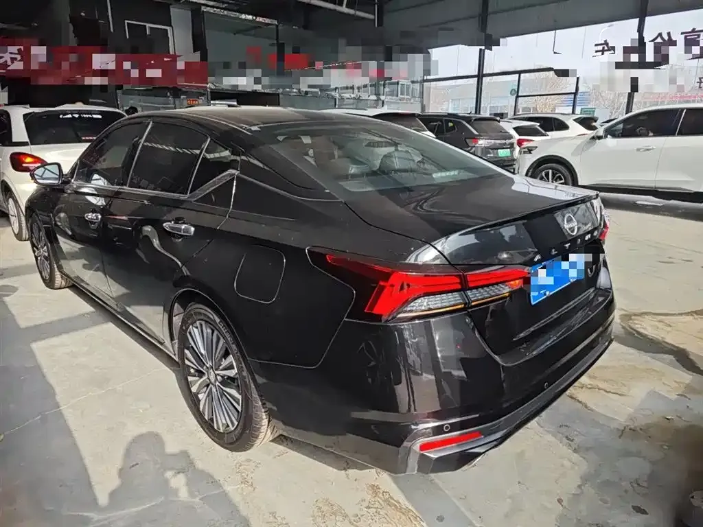 Nissan Teana 2023 из CN, фото 2