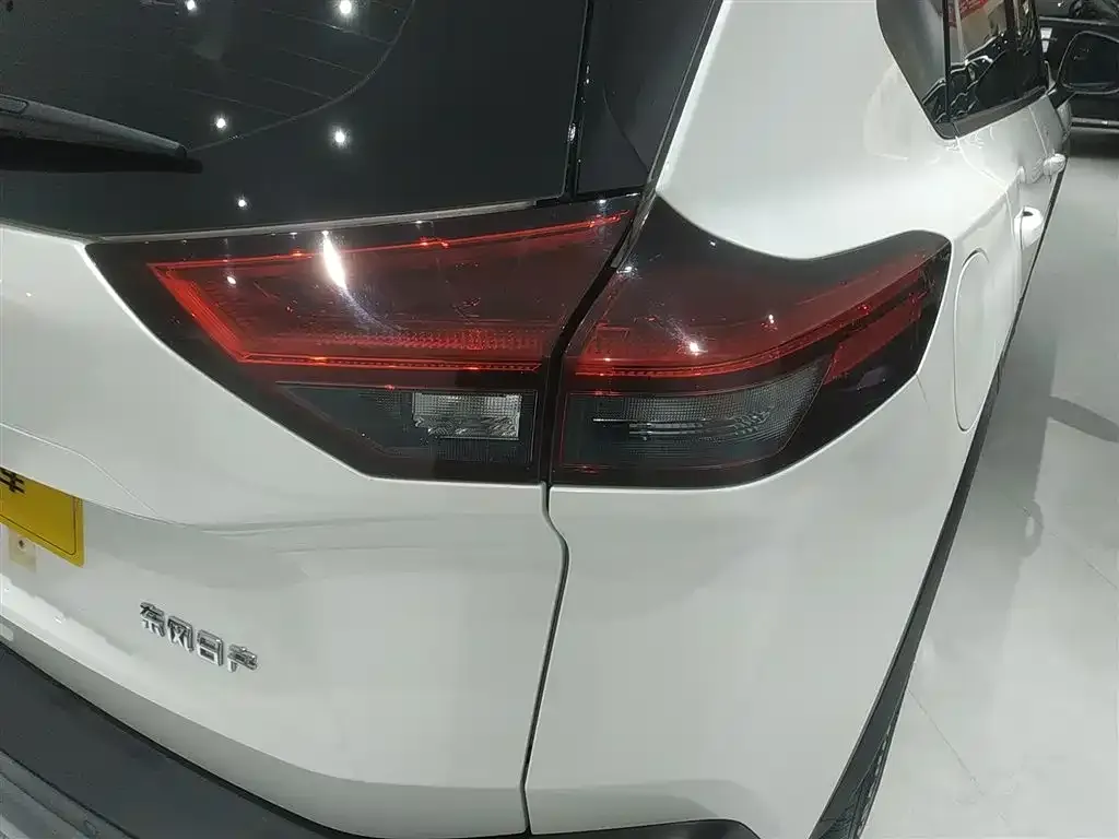 Nissan X-Trail 2023 из CN, фото 3