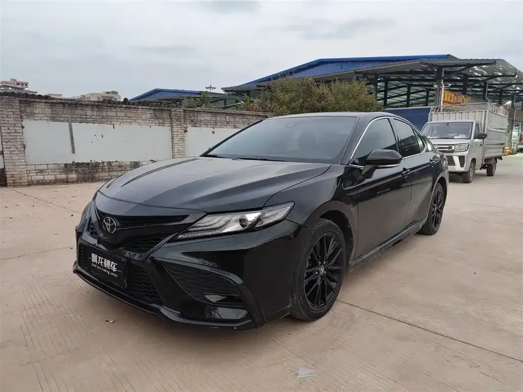 Toyota Camry 2024 из CN, фото 1
