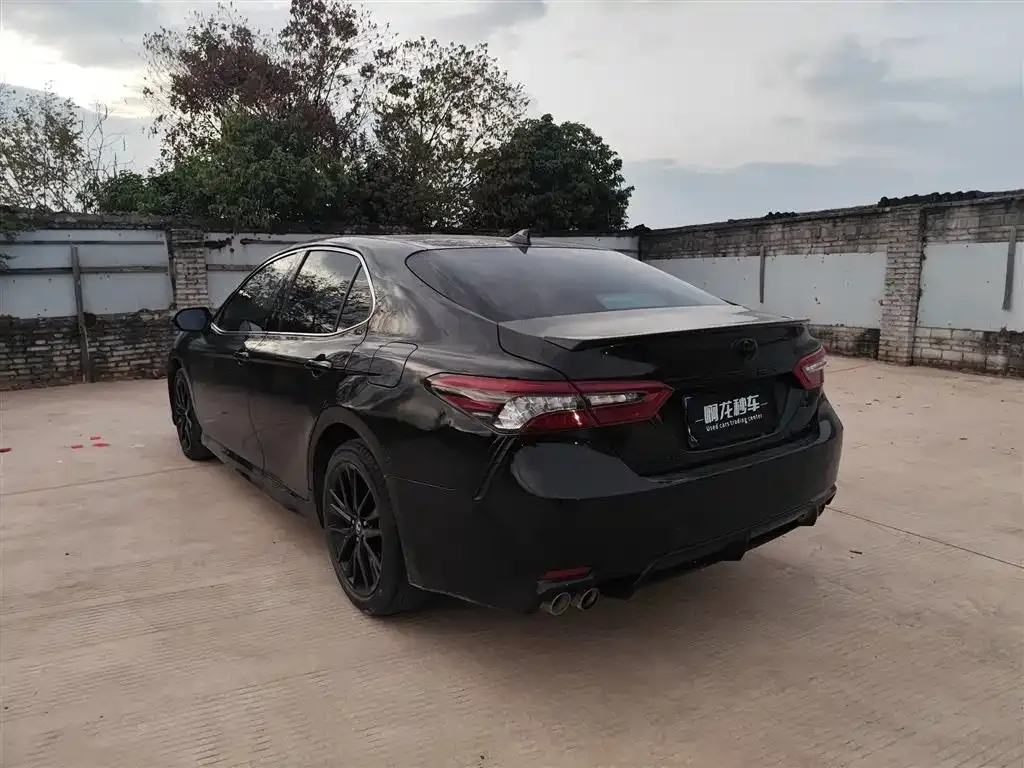 Toyota Camry 2024 из CN, фото 2