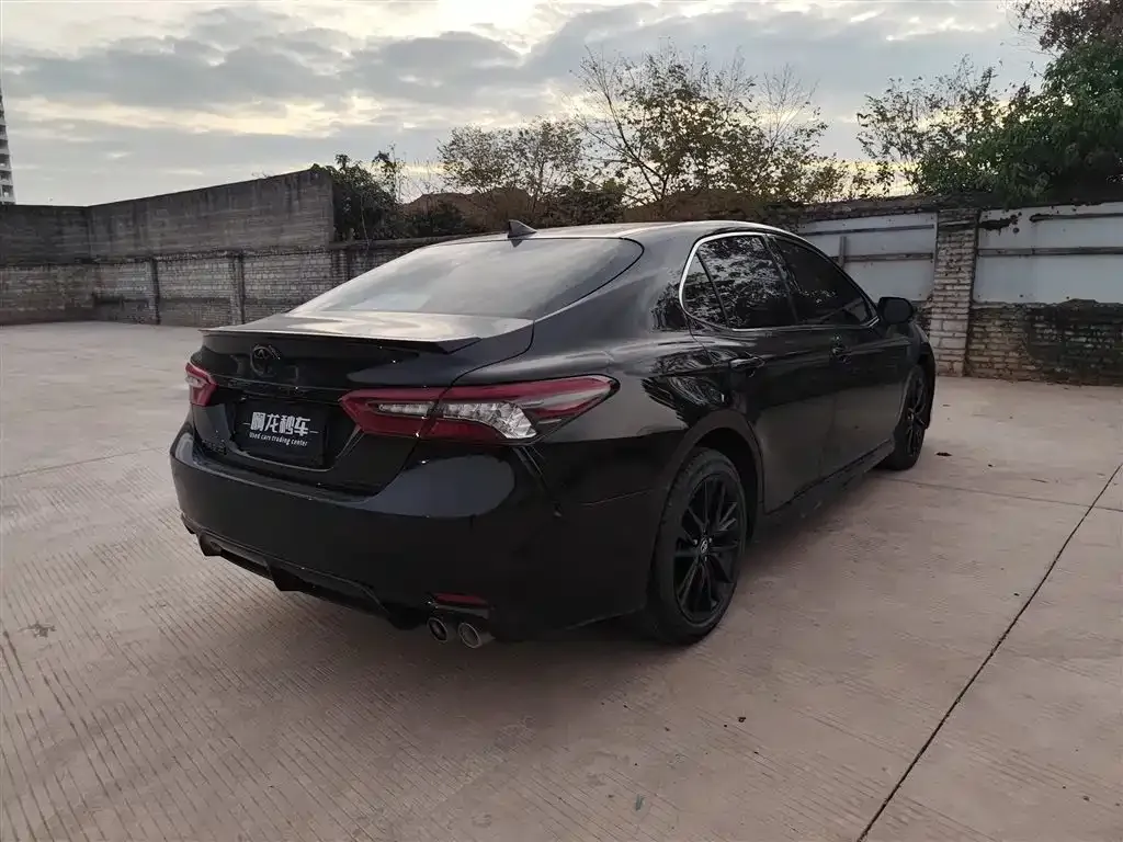 Toyota Camry 2024 из CN, фото 8