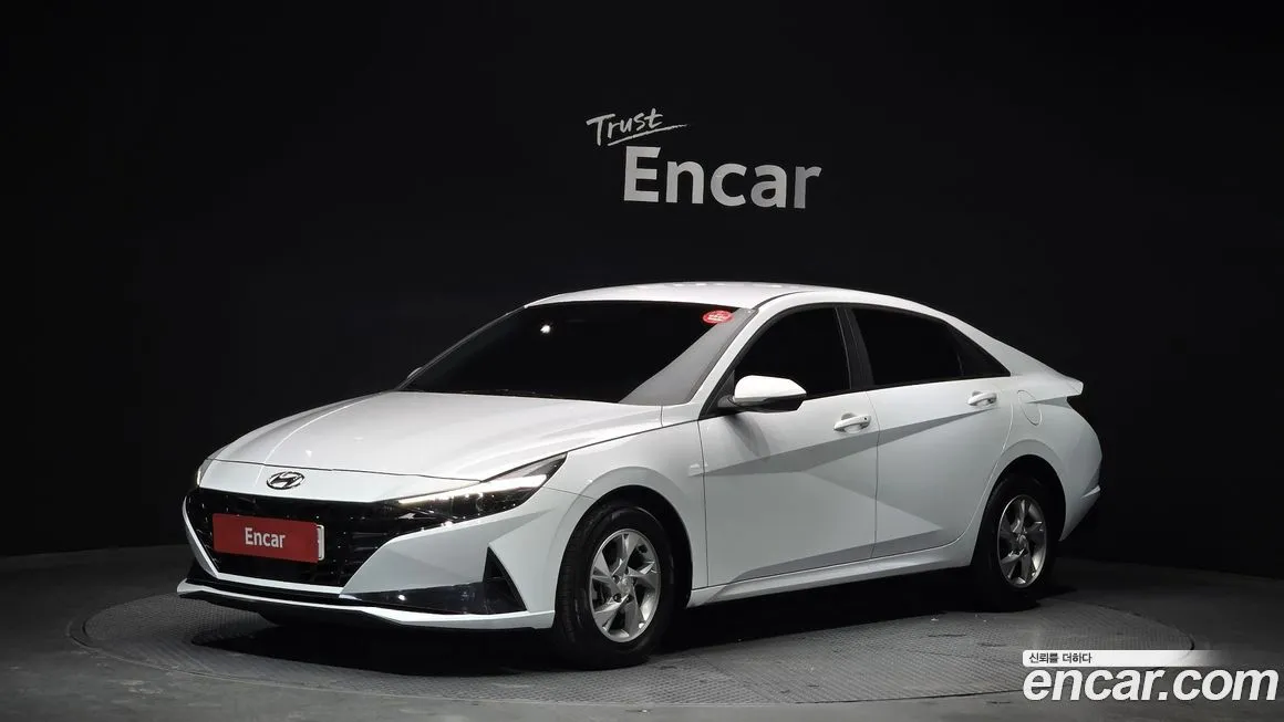 Hyundai AVANTE 2022 из KR, фото 1