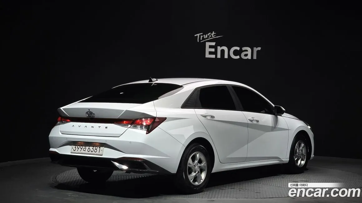 Hyundai AVANTE 2022 из KR, фото 3