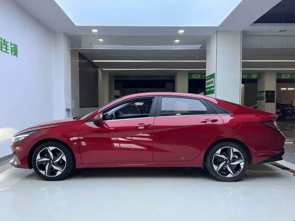 Hyundai Elantra 2021 из CN, фото 8