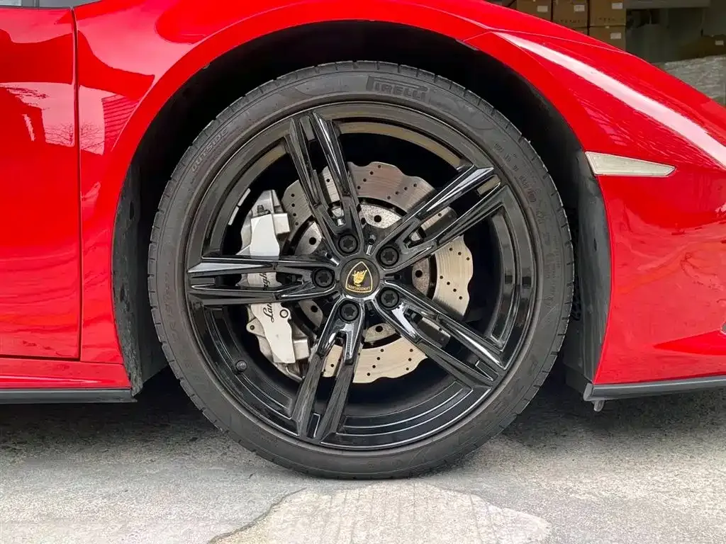 Lamborghini Huracan — фото 7