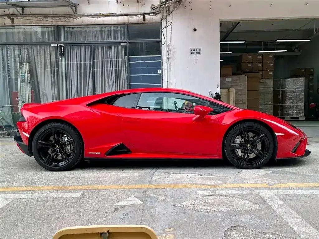 Lamborghini Huracan — фото 8
