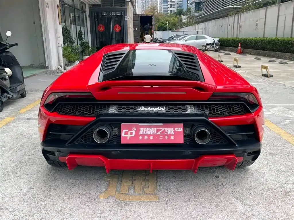 Lamborghini Huracan — фото 10