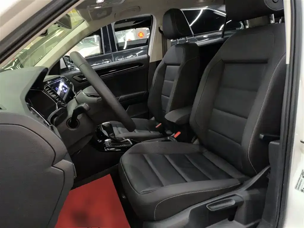Volkswagen T-Roc 2021 из CN, фото 4
