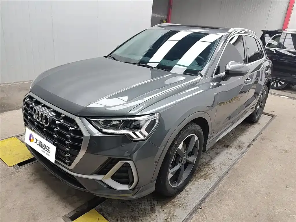Audi Q3 2021 из CN, фото 1