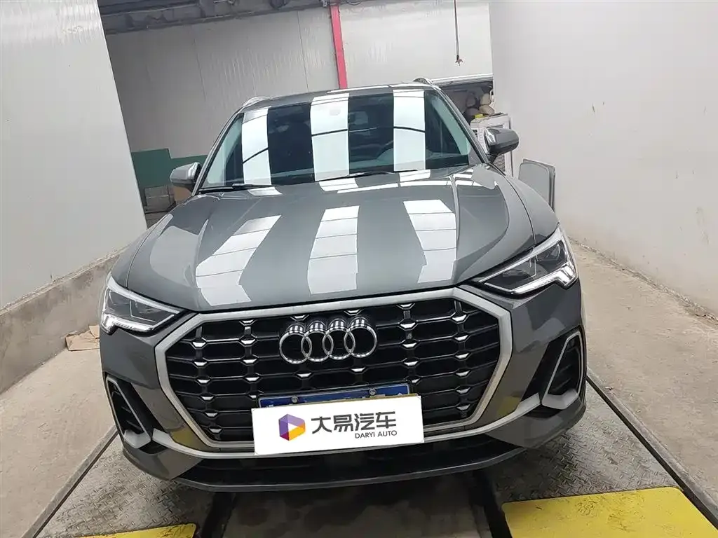 Audi Q3 2021 из CN, фото 4