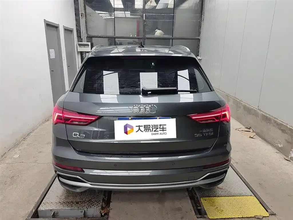 Audi Q3 2021 из CN, фото 5
