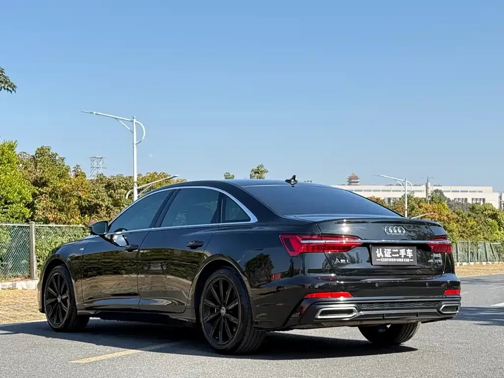 Audi A6L 2021 из CN, фото 2