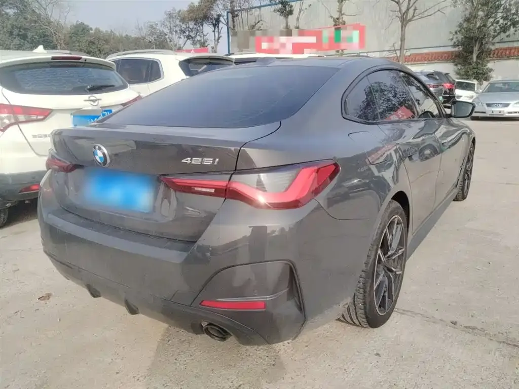 BMW 4 Series 2023 из CN, фото 5
