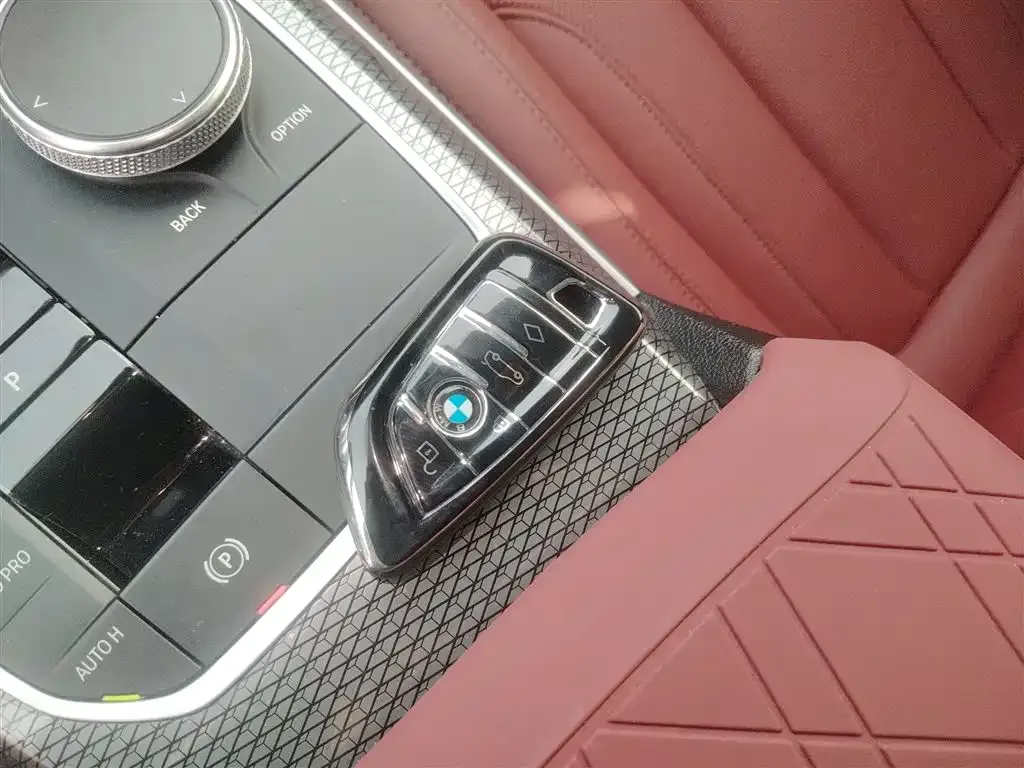 BMW 4 Series 2023 из CN, фото 10