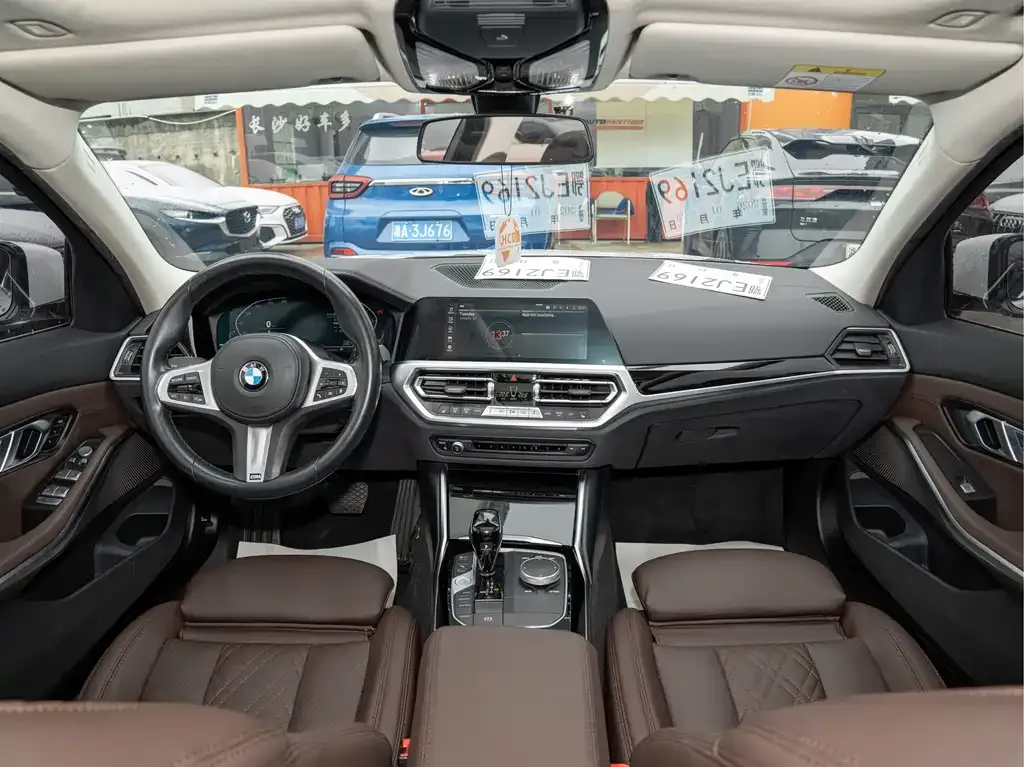 BMW 3 Series 2022 из CN, фото 5