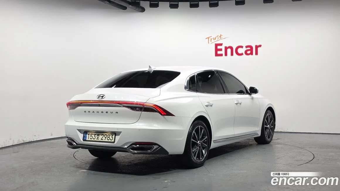 Hyundai Grandeur 2021 из KR, фото 3