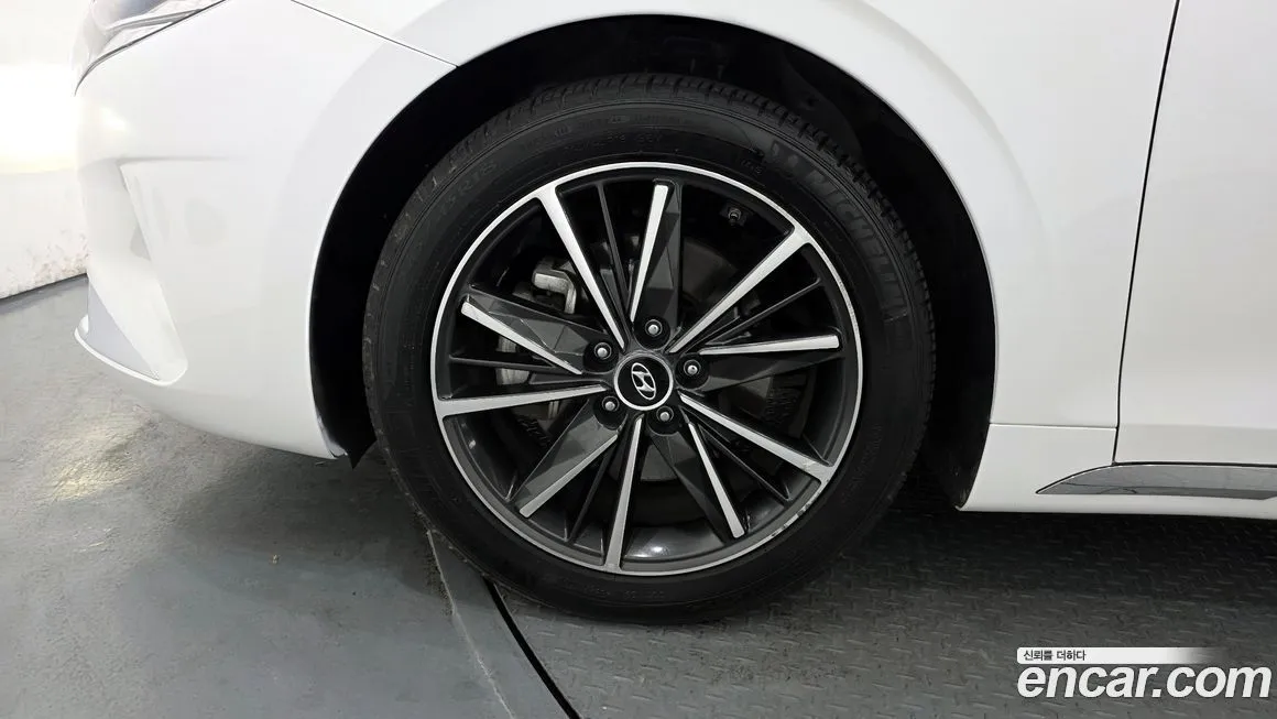 Hyundai Grandeur 2021 из KR, фото 4