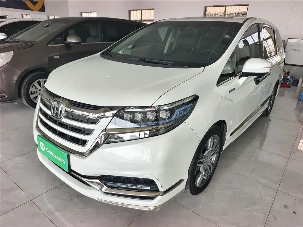 Honda Elysion 2021 из CN, фото 1