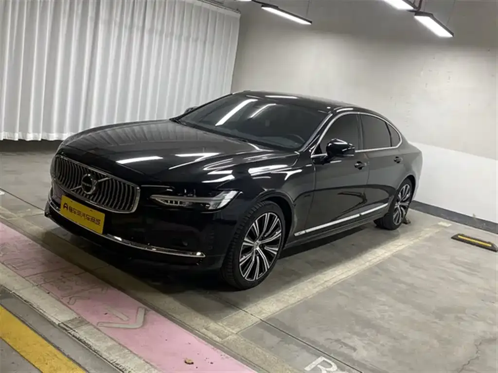 Volvo S90 2025 из CN, фото 1