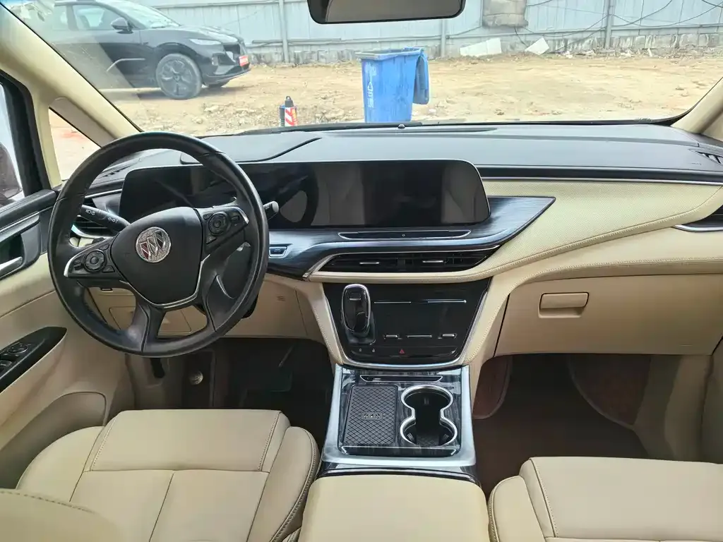 Buick GL8 2021 из CN, фото 8