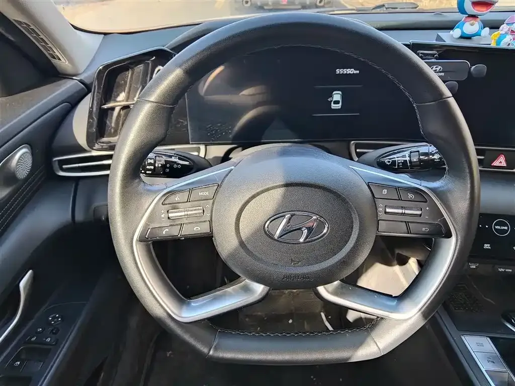 Hyundai Elantra 2022 из CN, фото 7