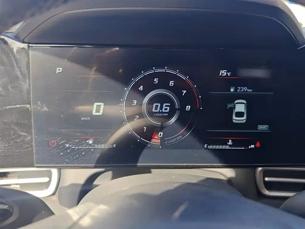 Hyundai Elantra 2022 из CN, фото 9