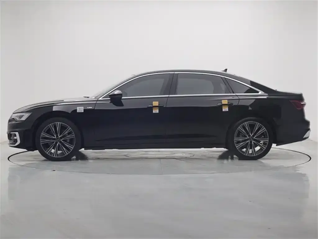 Audi A6L 2025 из CN, фото 8