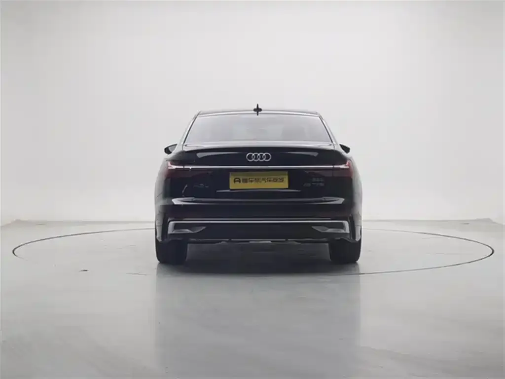 Audi A6L 2025 из CN, фото 4