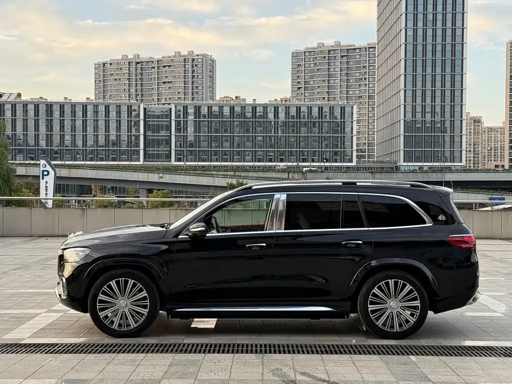 Mercedes-Benz GLS 2024 из CN, фото 7