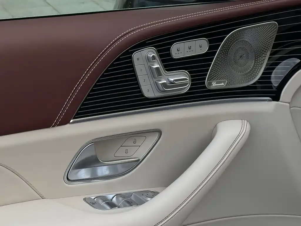 Mercedes-Benz GLS 2024 из CN, фото 10