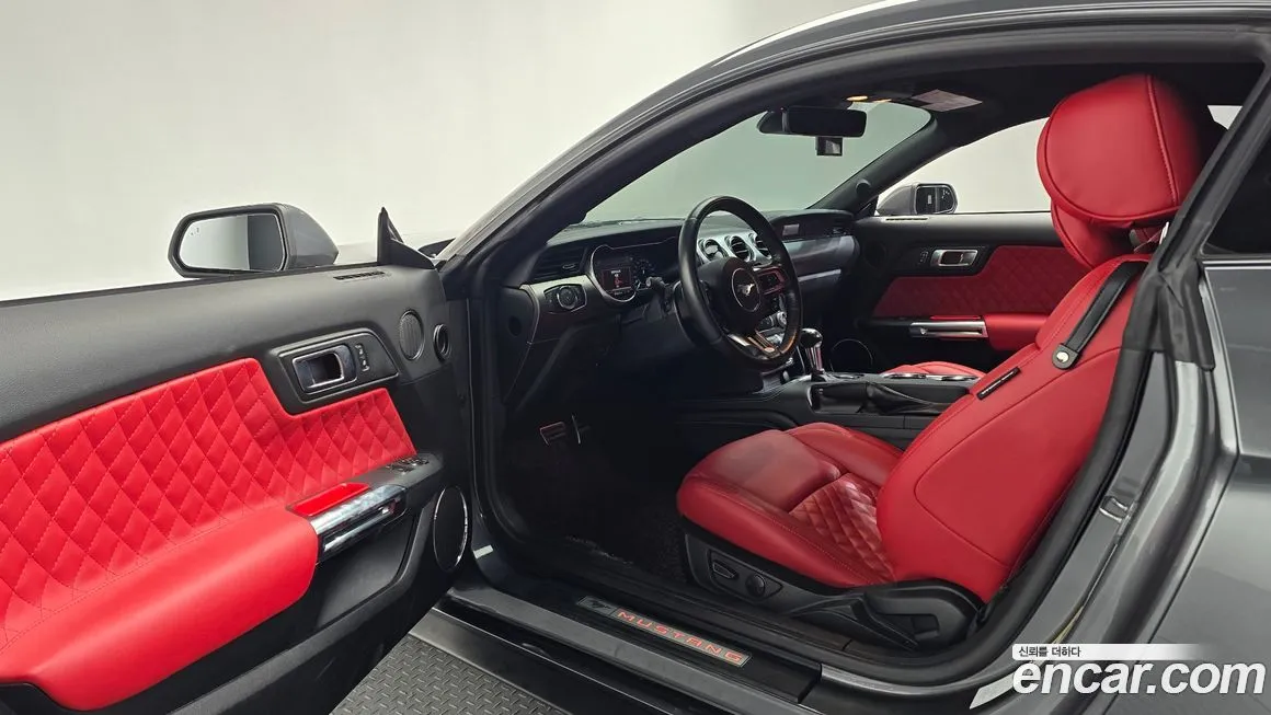 Ford Mustang 2022 из KR, фото 9